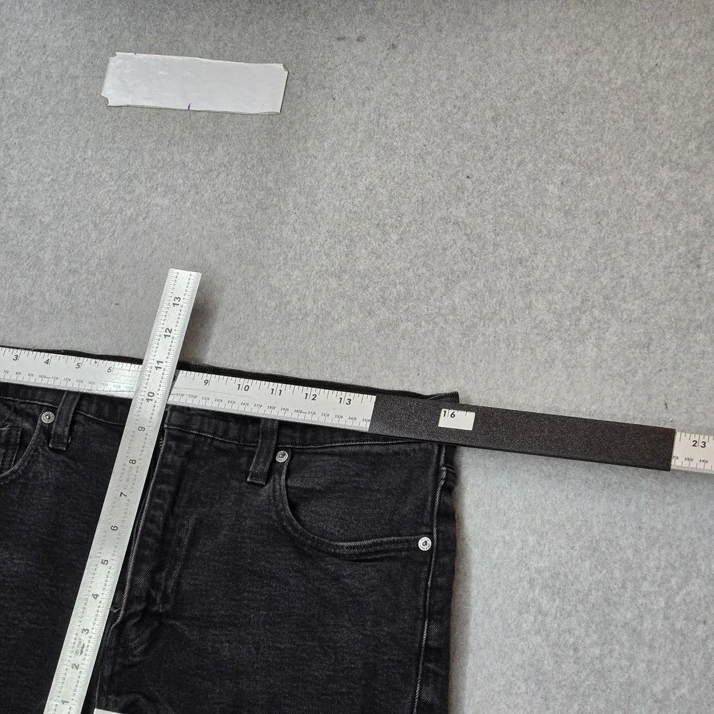 Levi's 512 Women Shorts 33 Black Denim Slim Taper Frayed 2